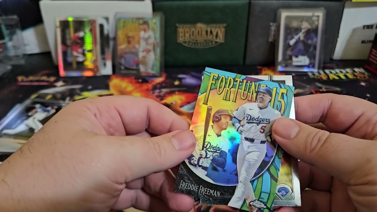 Открытие коллекционной коробки Topps Chrome Update 2025 года, часть 1.