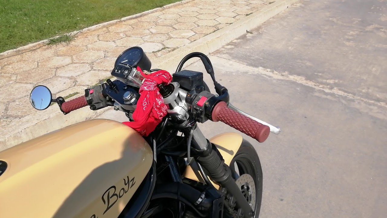 Yamaha fazer 600 cafe racer desert rocket vilara boyz