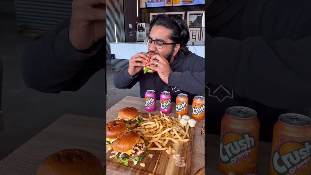 HALAL Burger Deals in Toronto | The Bullger #toronto #halal #halalornothing #burgers