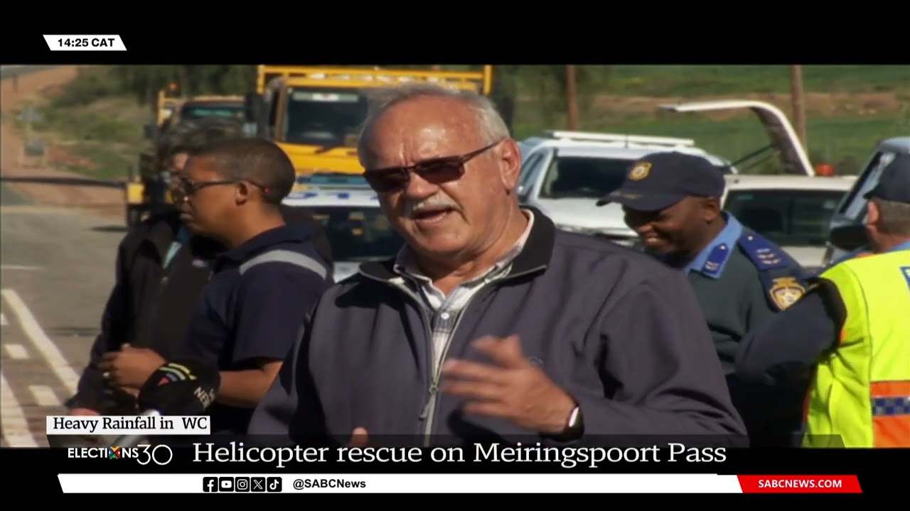 W. Cape Storms | Helicopter rescue on Meiringspoort Pass after heavy rainfall: Chris Mcpherson