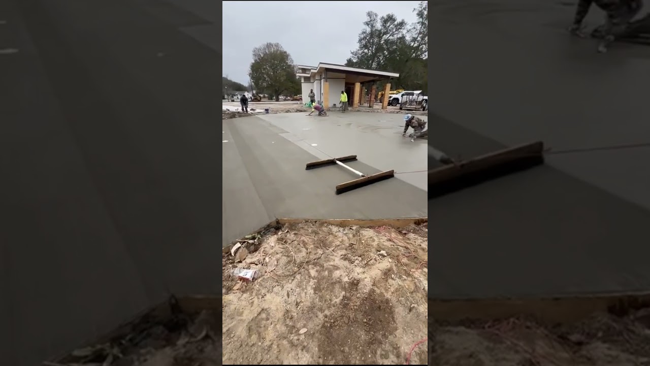 Excelente t&eacute;cnica para trabajar f&aacute;cil el concreto 😲🇺🇲🇲🇽 #construction #skills #concrete #usa #mexico