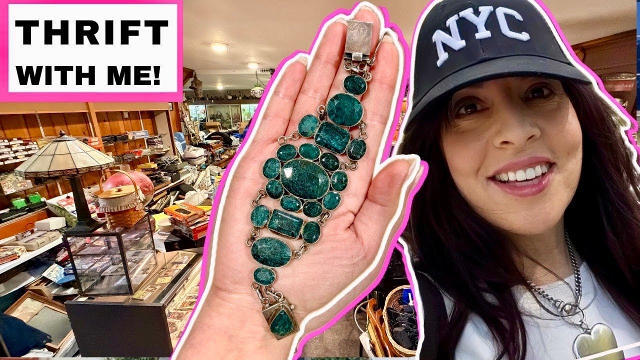 Oh My Goddess! Vintage Jewelry At The Flea Market! She's Consigning It!