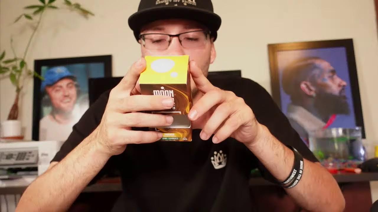Delta 8 Gummies Review Featuring MOONWLKR 'Pandora' Pineapple Express with 25MG of Delta-8 THC