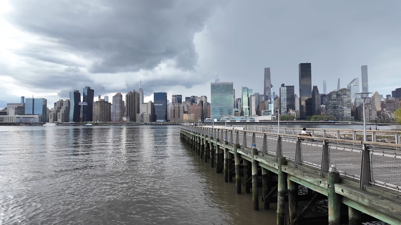 Walking Through Long Island City: The Best Skyline Views in NYC