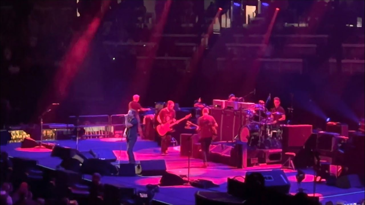 Pearl Jam - Black - Ottawa 2022