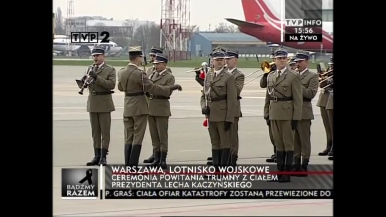 Powitanie trumny z ciałem Prezydenta RP Lecha Kaczyńskiego - 11.04.2010