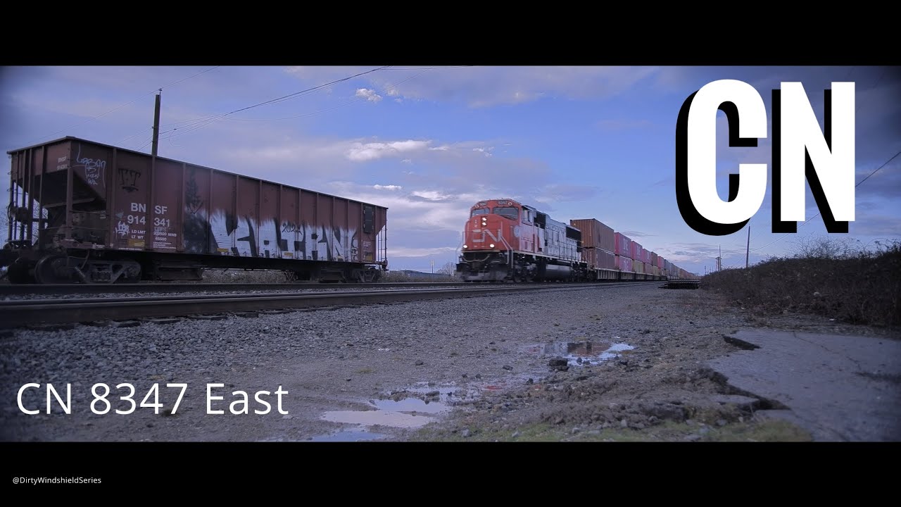 Eastbound CN 8347 at Colebrook Road 