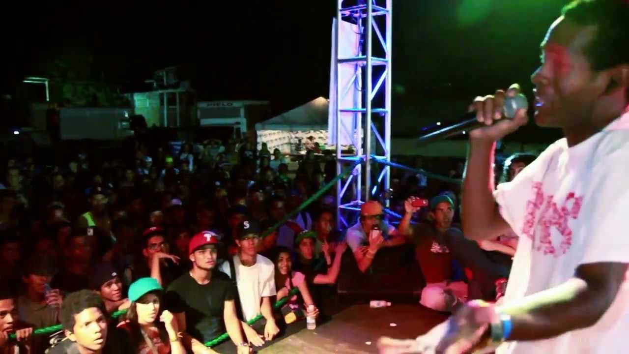 AKApellah vs. Cenizaa - Batalla Freestyle Semifinal 