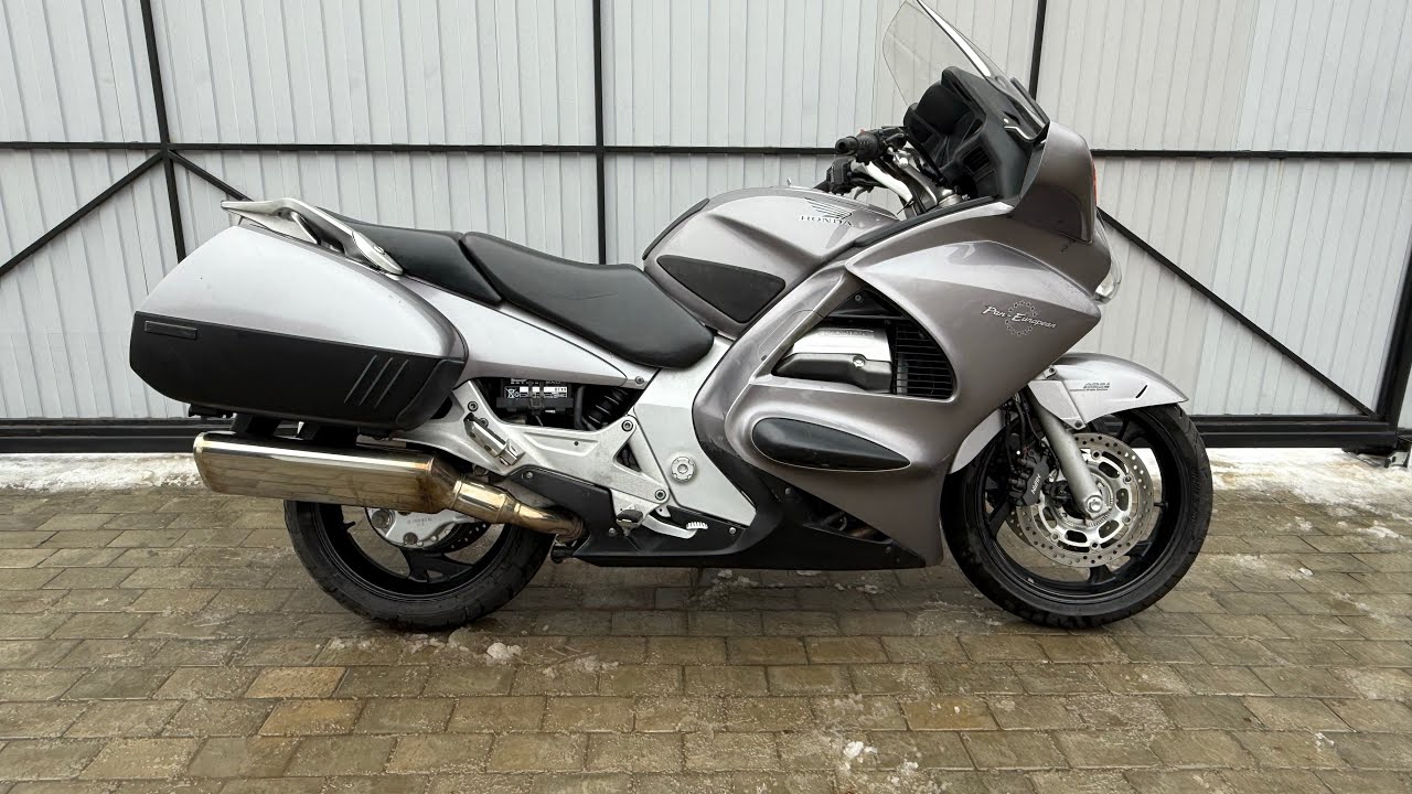 Обзор мотоцикла Honda st1300, 2002 года.по вопросам приобретения 89262862924( telegram)