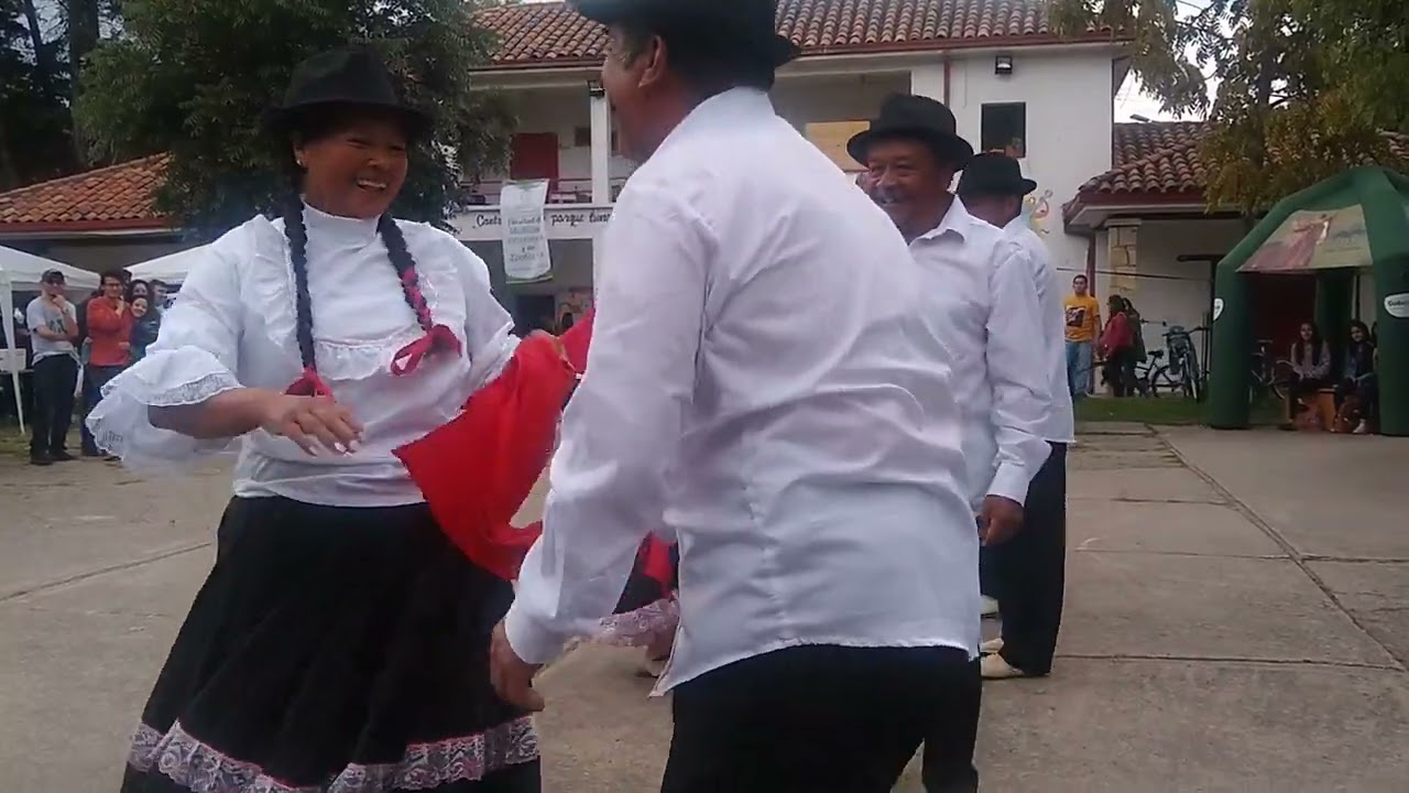 ABUELOS PARRANDEROS DE PASQUILLA