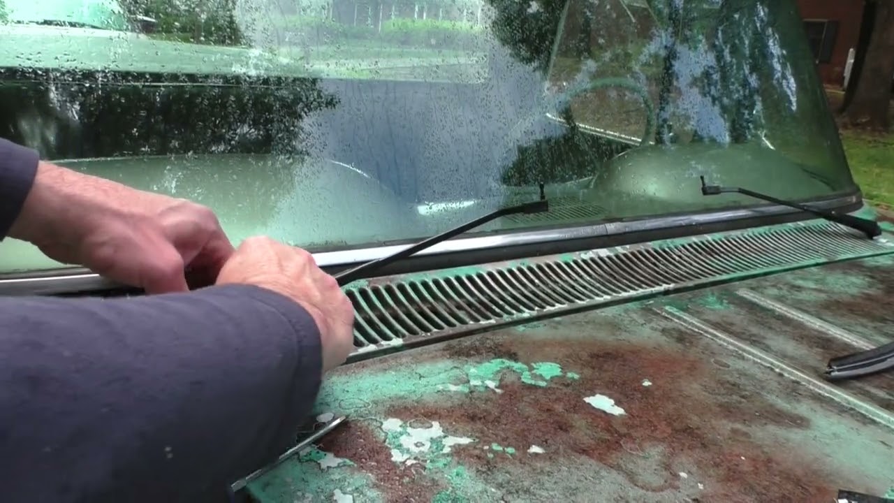 Jeep Wiper Arms on a Chevy C-10!