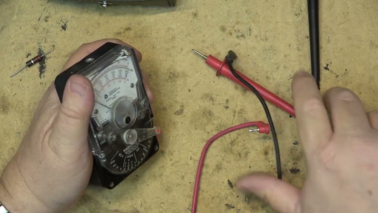 Triplett Model 310-TEL Type 2 Analog Mini Multi meter