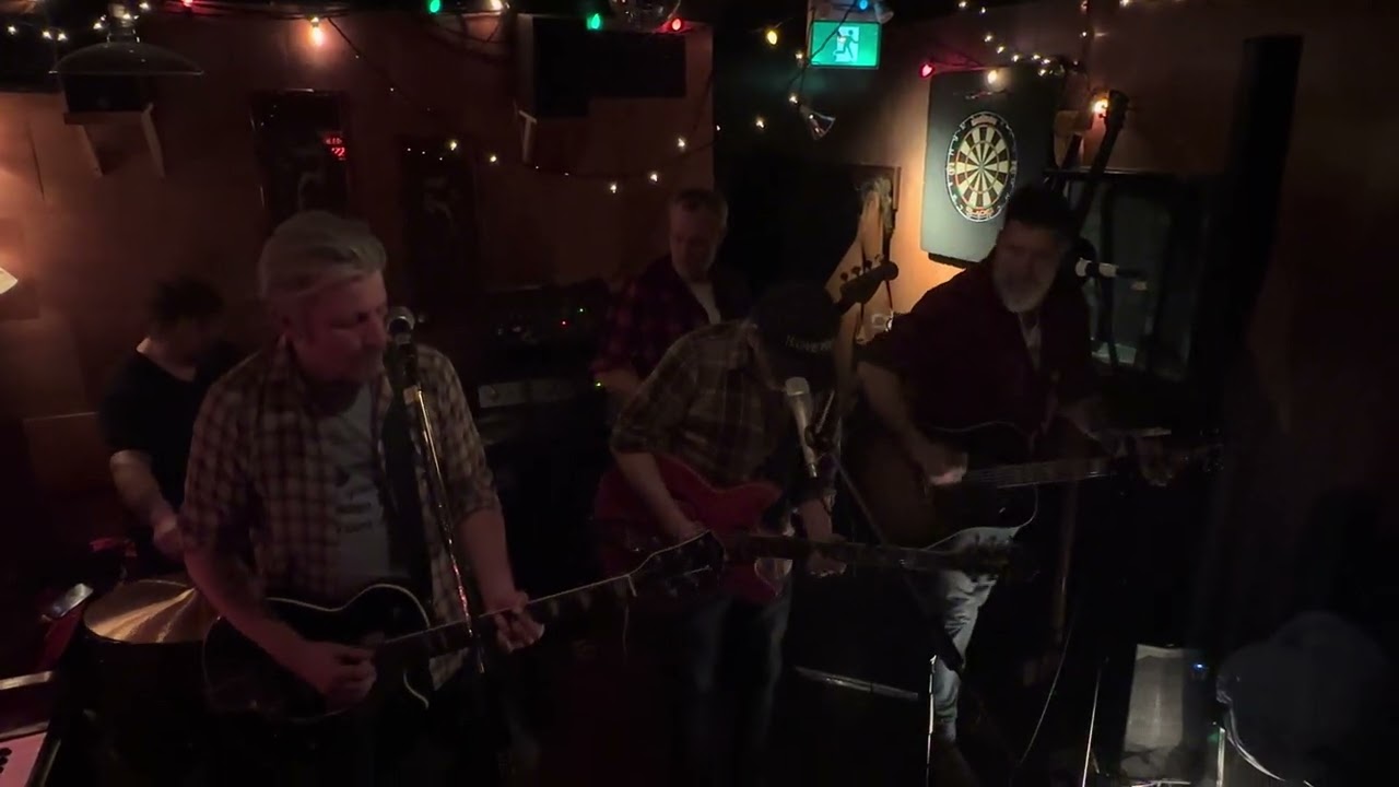 The Beauties - LIVE at The Bell & The Beacon 