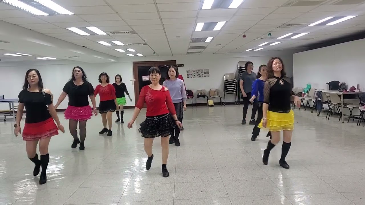 Last Christmas Cha-Line Dance