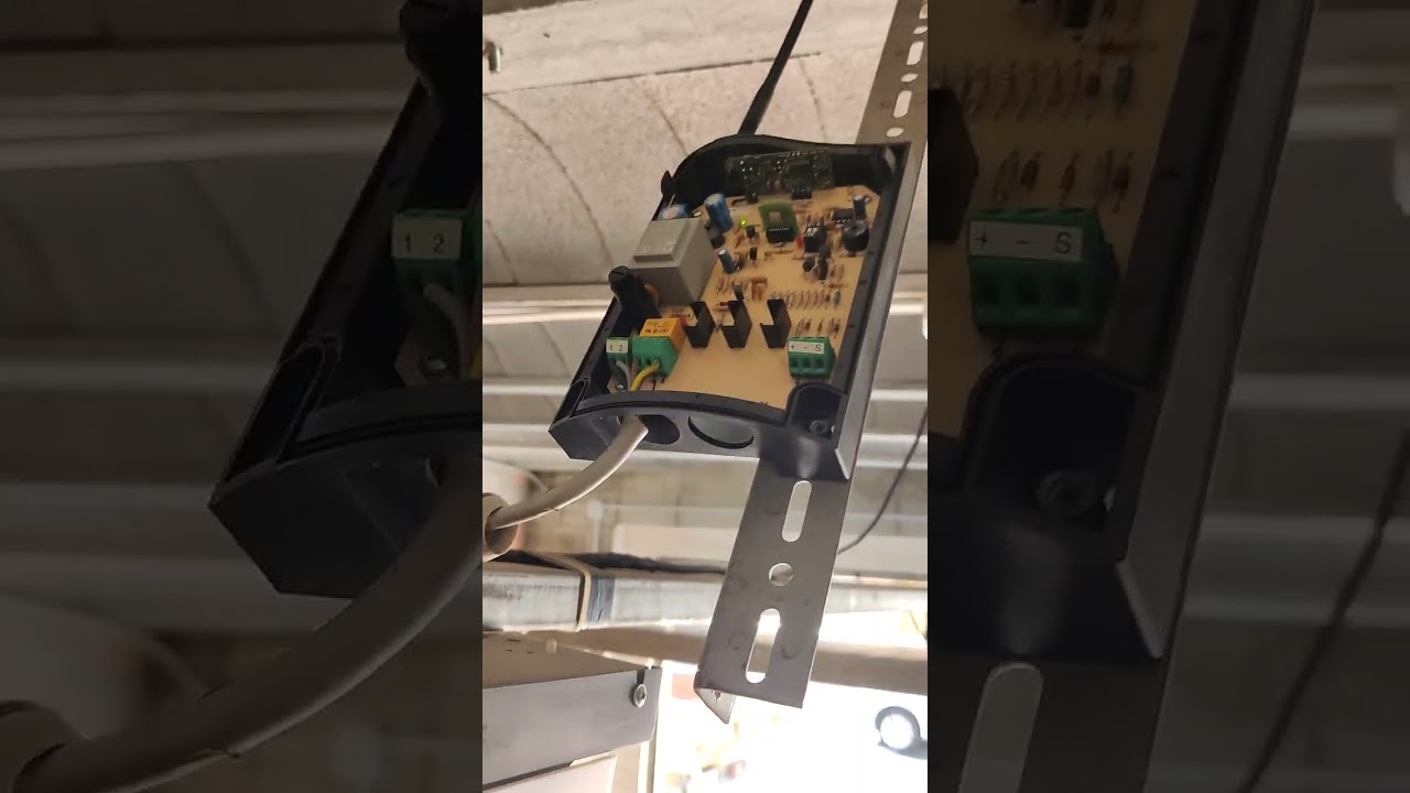 Sincronizar mando garaje con receptor Clemsa as 2802