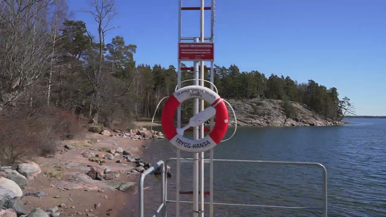 Sweden, Vaxholm, Södra Grinda, walking around
