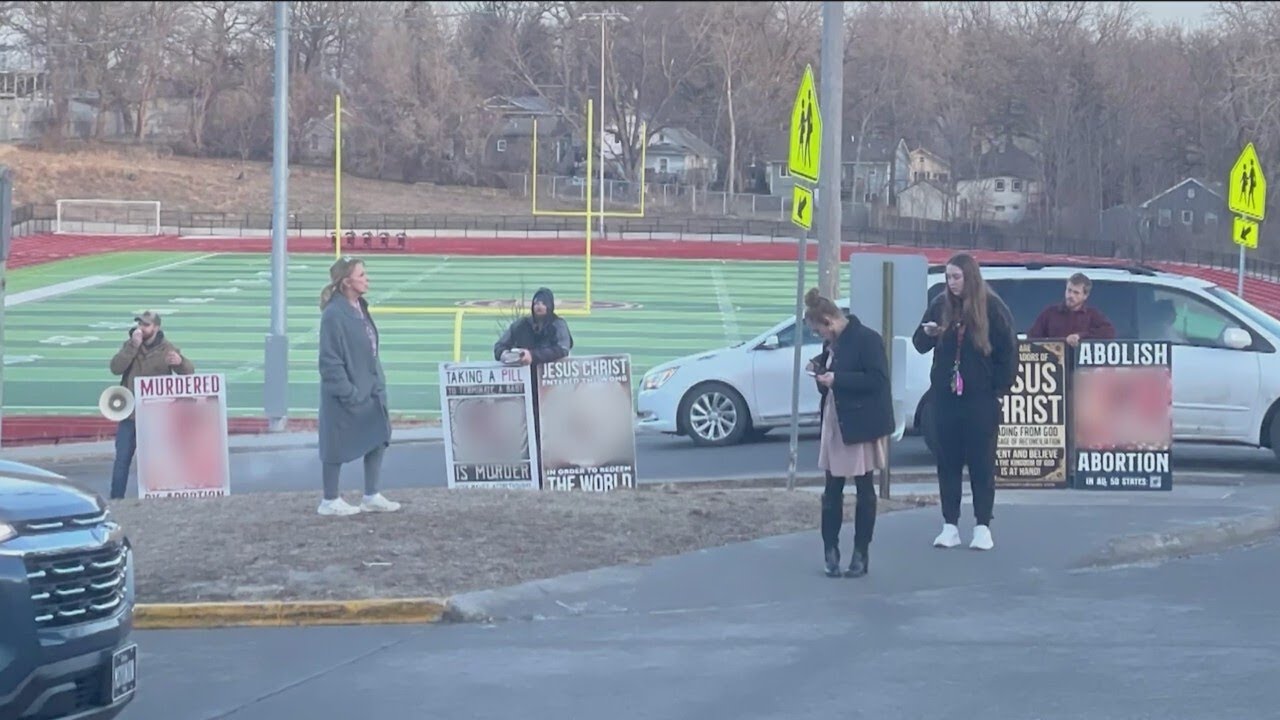 Des Moines family says anti-abortion protest outside Lincoln High on Monday went too far