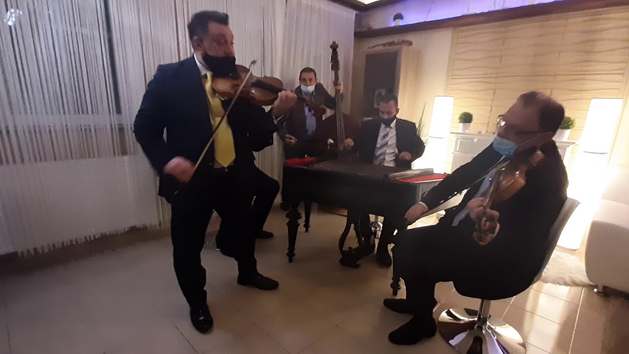 Csicsó Band 2