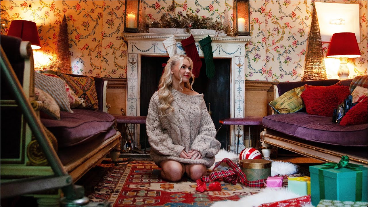 Freya Skye - Winter Dream (Behind The Scenes)