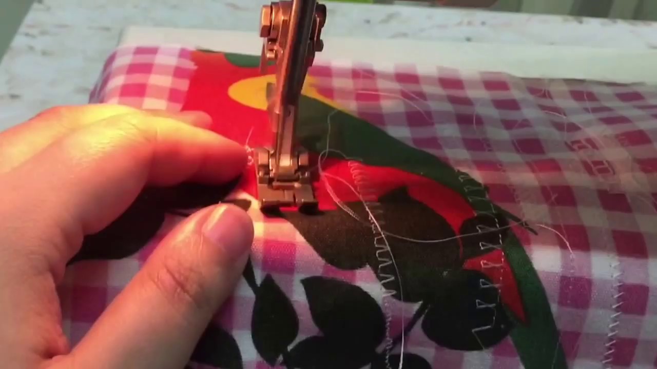 Riccar Bernina 1230 upgraded to 1240 electronic sewing machine Part 1