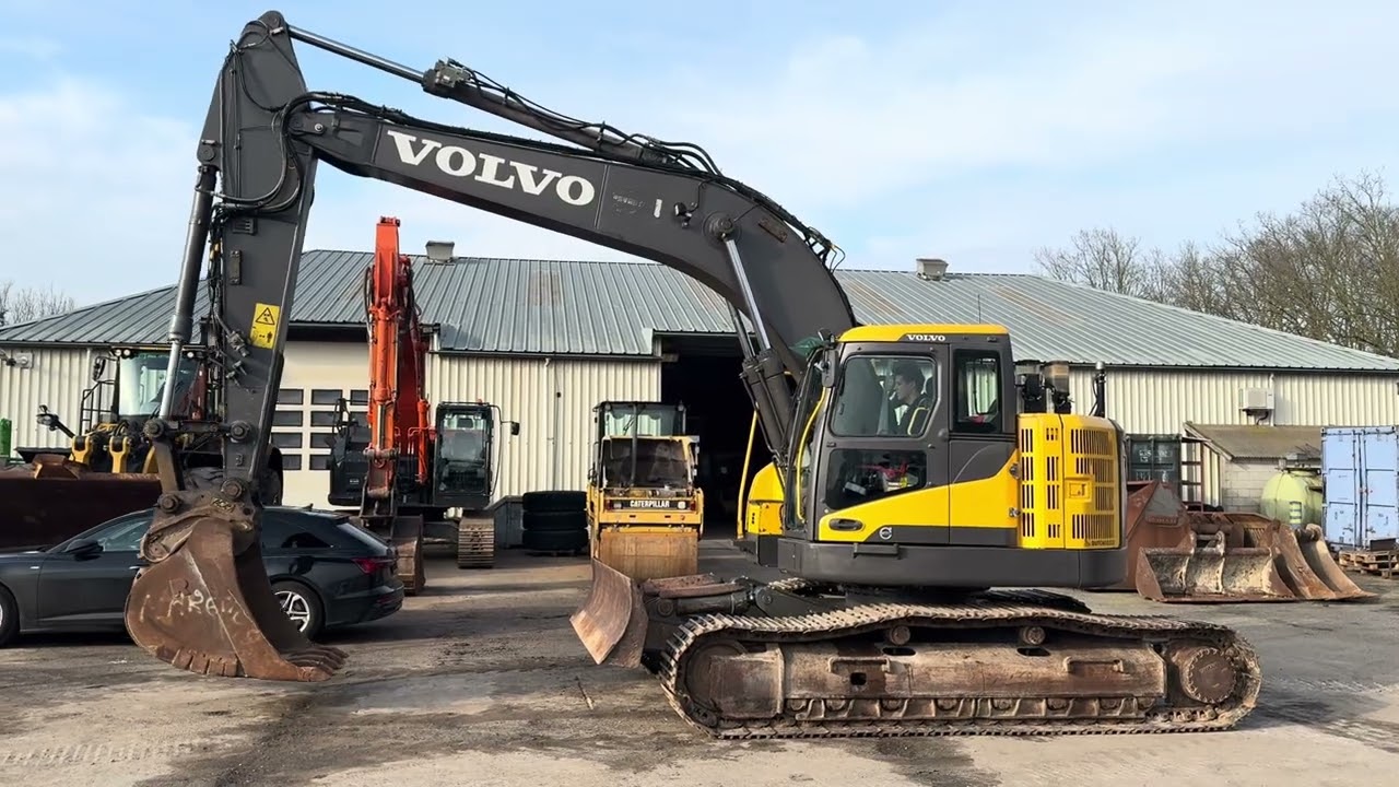 Volvo ECR235D 
