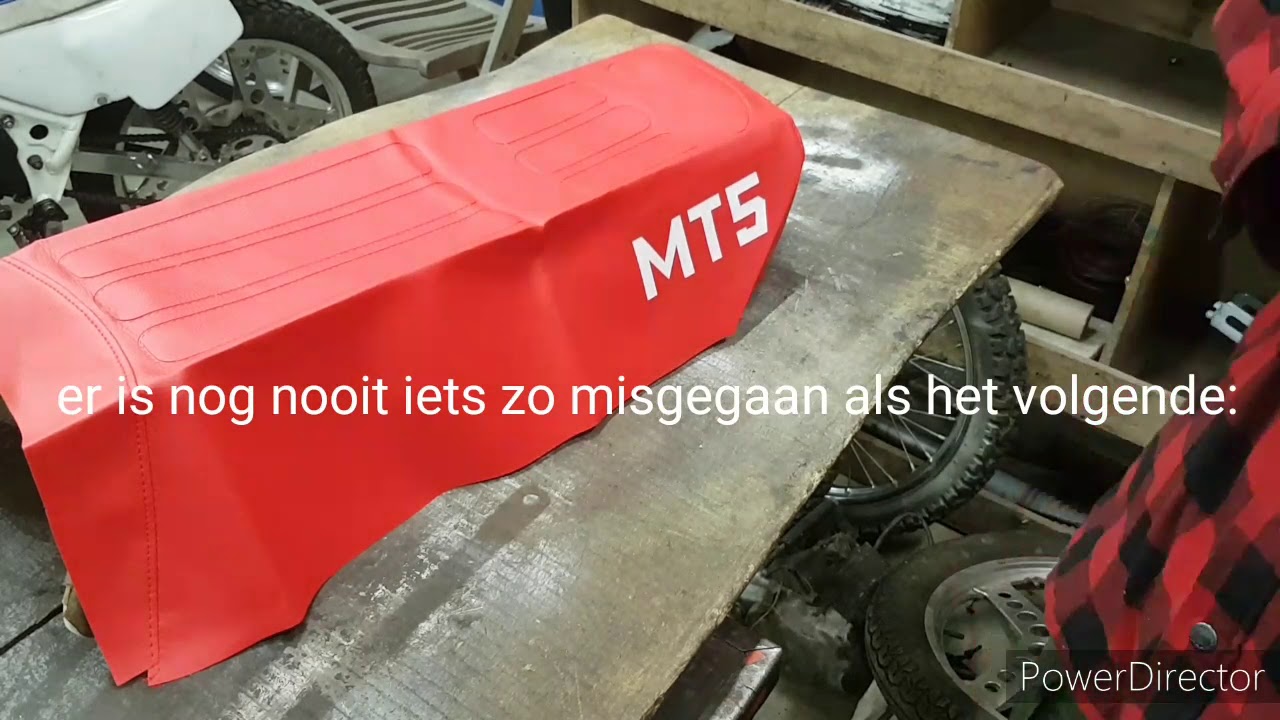 Honda mt5 build series part 3 (Saddle)