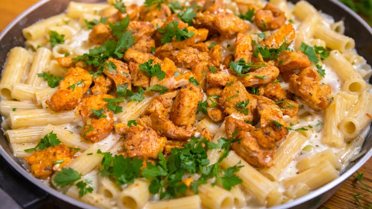 Italians Might Hate Me for This 🤣 But This Is the Best Pasta Dinner! 🍝🔥