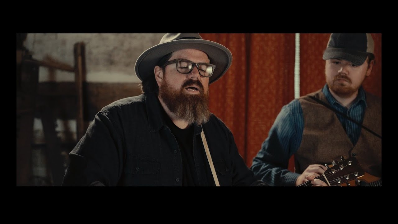 Garrett Boys - Me and This Land (Living-room Sessions)