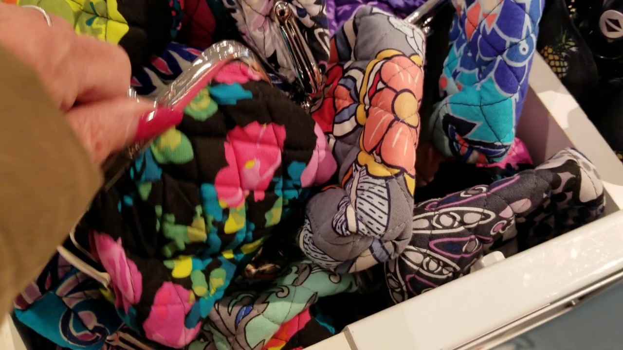 Vera Bradley Outlet! Shop with Me!
