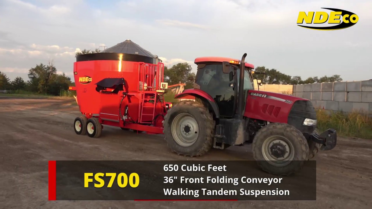NDEco FS700 Vertical Feed Mixer with Walking Tandem Axle