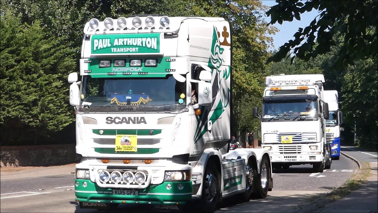 The 34th East Coast Truckers Convoy arriving at Pleasurewood Hills. Part 1.   25th August 2019