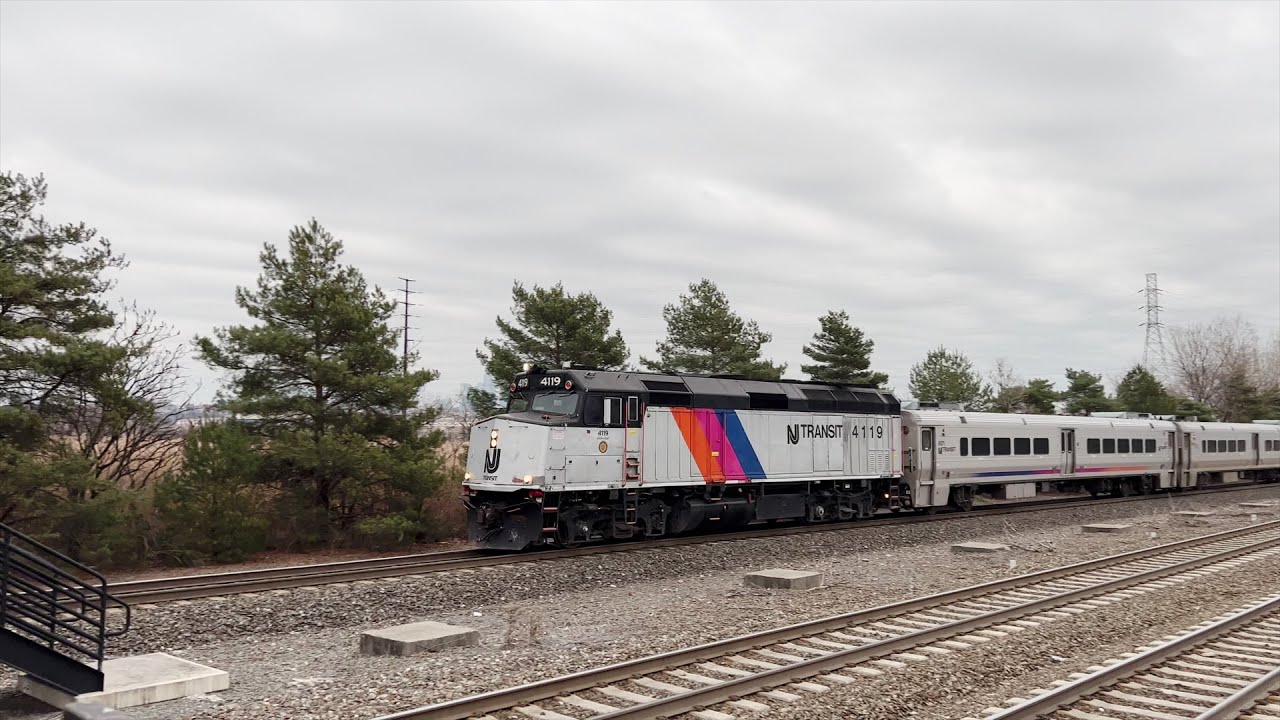 NJ Transit F40PH-2CAT 4119 GP40PH-2 4101 NJDOT Railfanning Secaucus Junction and Hoboken 1-22-2023