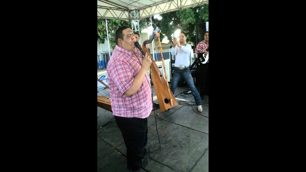 FLOR PALIDA VERSIÓN YERGIN LORETO