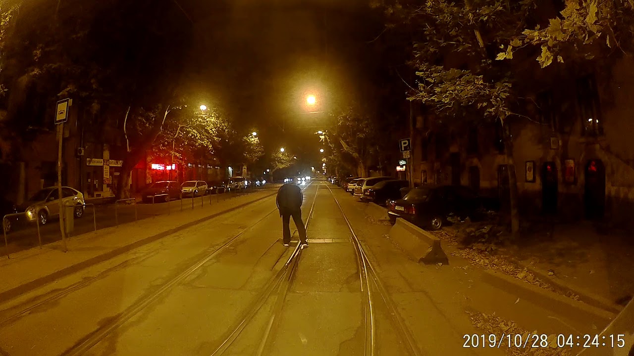 28-as villamos, 2019.10.28. hajnal Ferencváros kocsiszín - Orczy tér - Új Köztemető