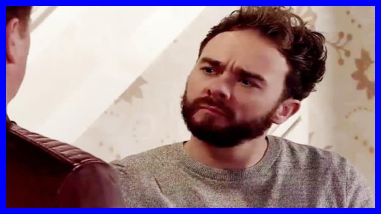 Coronation Street fans shocked as beloved character sports bizarre new accent