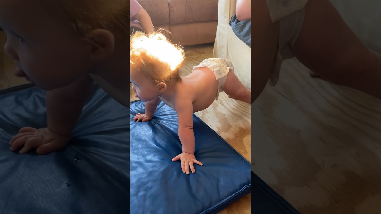 🤯 WHAT!!! 5 Month Old Does Pushups!!