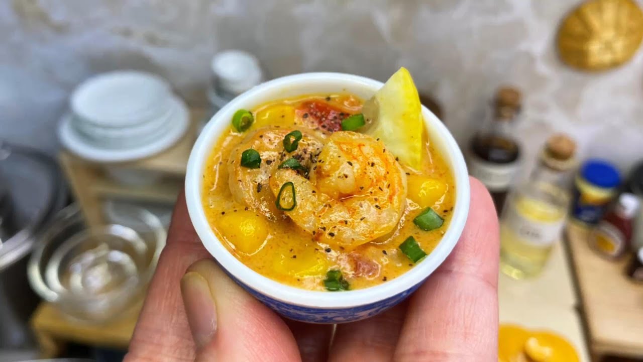 Mini Creamy Shrimp & Corn Chowder 🦐🌽🍲