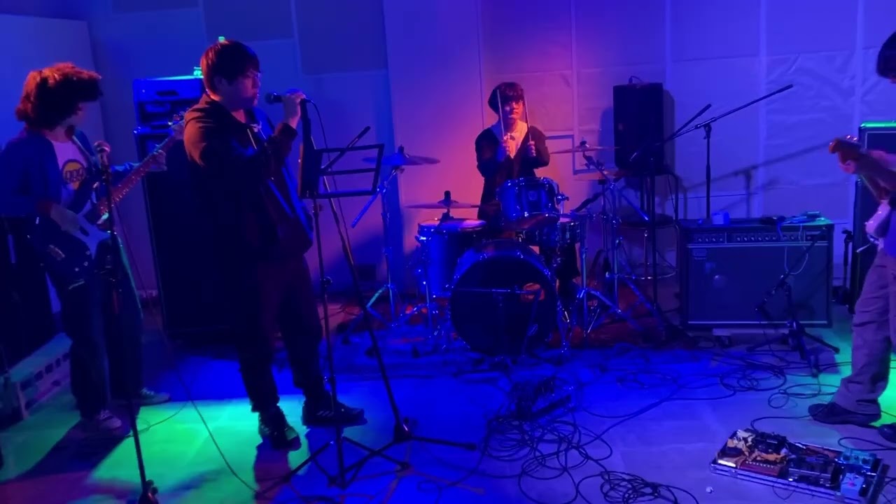 Muse (cover)
