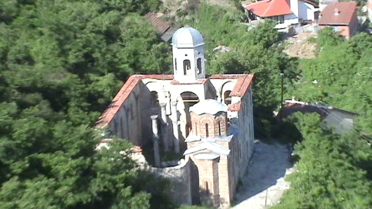 123 BUL: Prizren 5: Holy Saviour CHR, multi spout public water fount  SD 480p