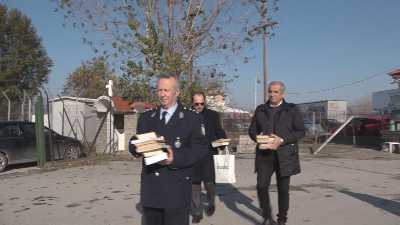 Αστυνομικοί της Θεσσαλονίκης παρέδωσαν στις φυλακές Διαβατών τα πρώτα 100  που συγκέντρωσαν