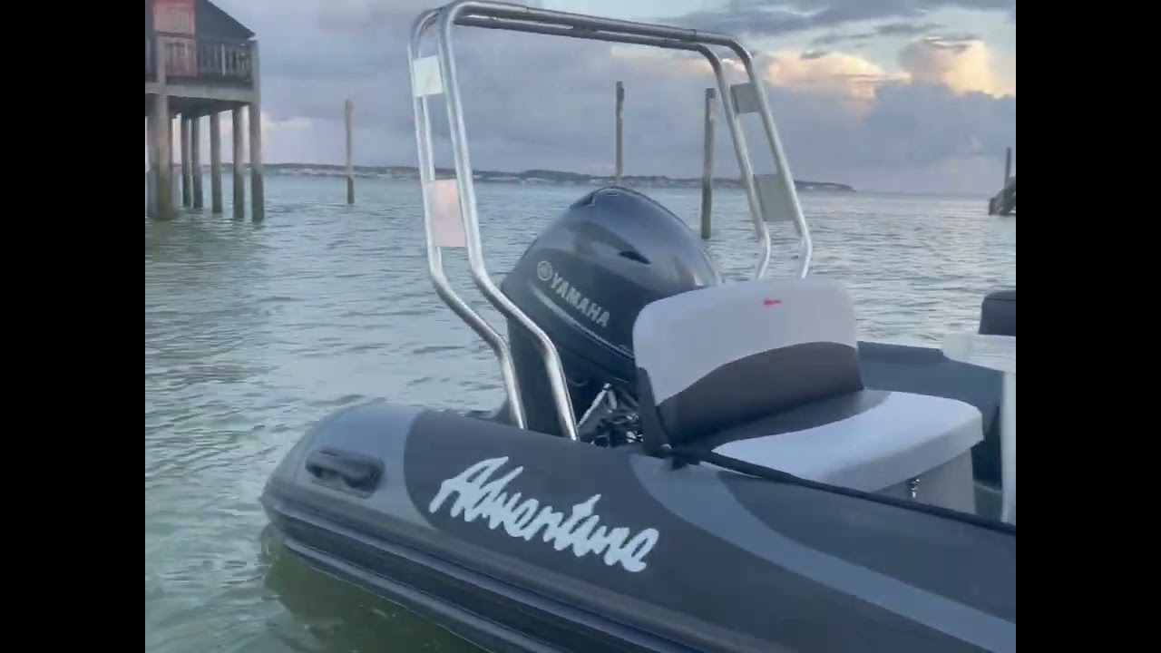 Semi-rigide Adventure Vesta 550 confort Yamaha F70
