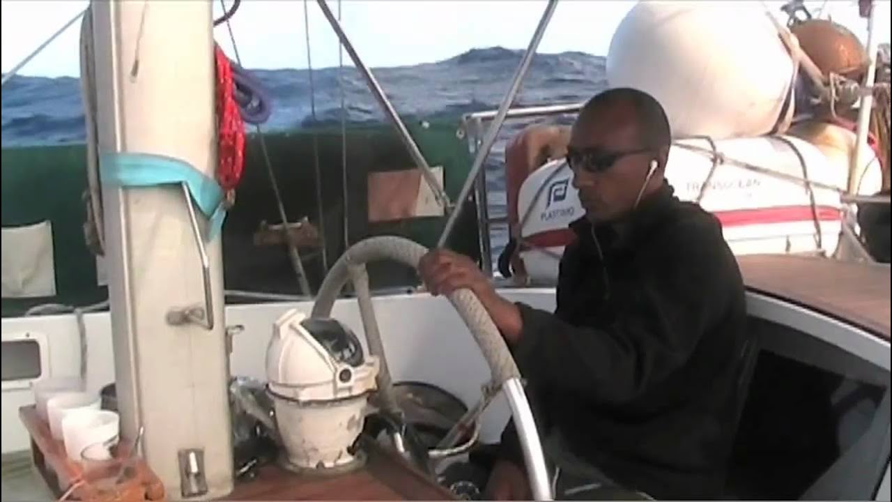 Looking for Crew ? - Episode 4 - Du Cap Vert à Saint-Martin : bonjour l'ambiance !