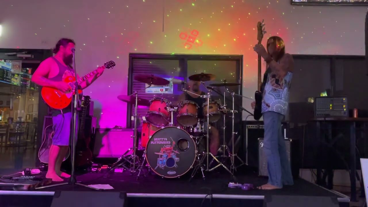 Back In The Zone: Jim Daniels & the Moonshines Showcase