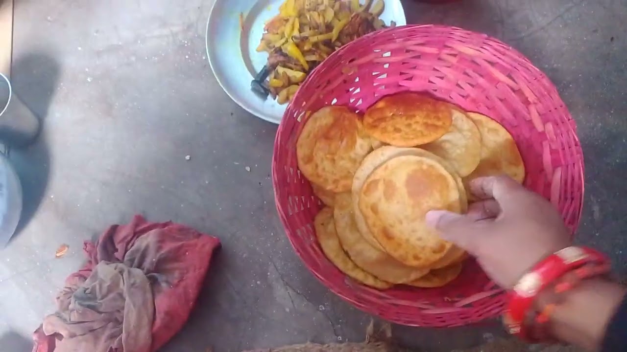 Puri dekhiae kaise banaa hai