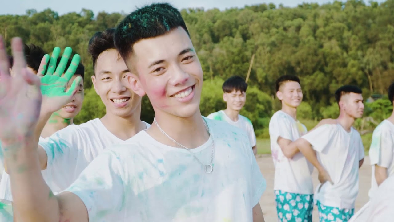 Kỷ yếu 12B2 THPT Quảng Xương 2