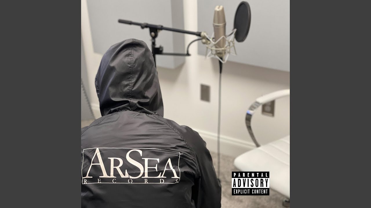 Live From The Streets (feat. Flight Risk Clevo & Bacc' end DaGoat)
