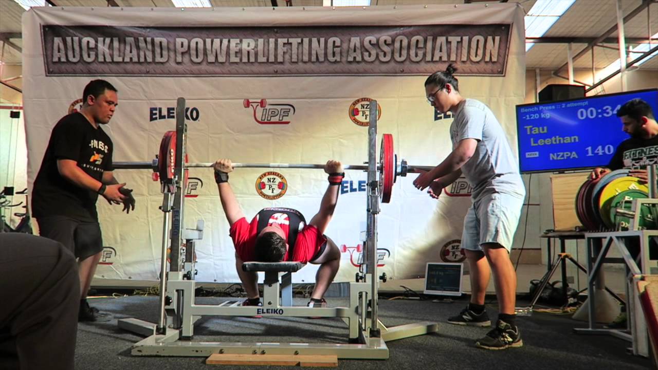 Leethan Tau of NZPA at Auckland Powerlifting Championship 2016