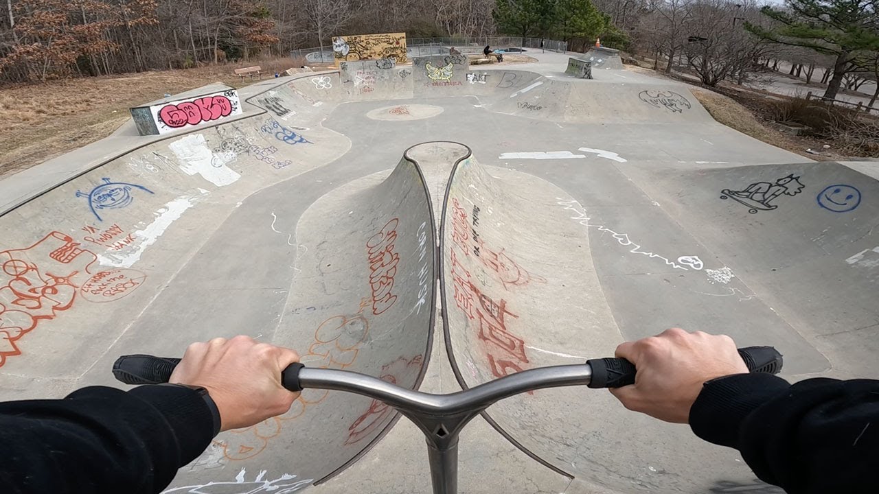 Amazing Skatepark in the HOOD