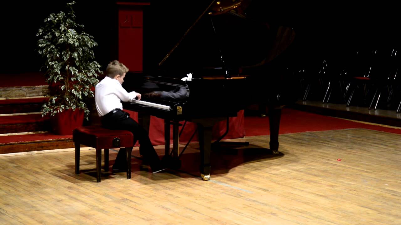 Orenc Graca P.I.Tchaikowsky nocturne no 1  op. 10  ( 10 years old )