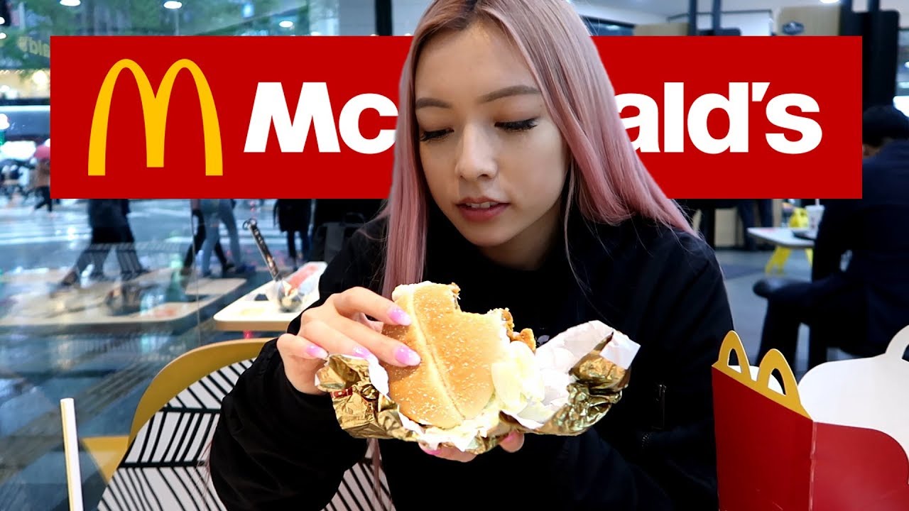 Eating Korean McDonalds ft. green pepper 🇰🇷
